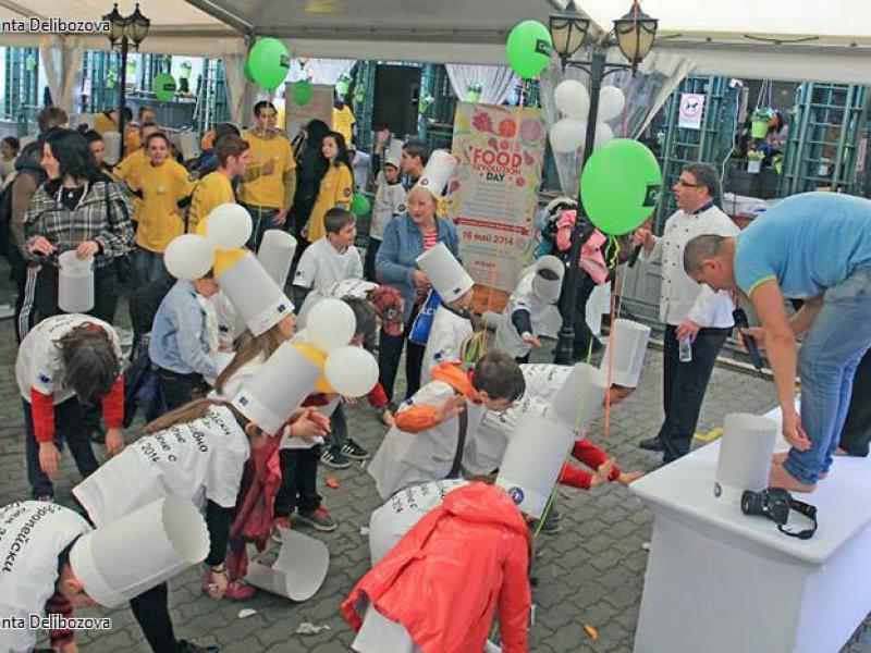 Food_ Revolution_ Day (2)